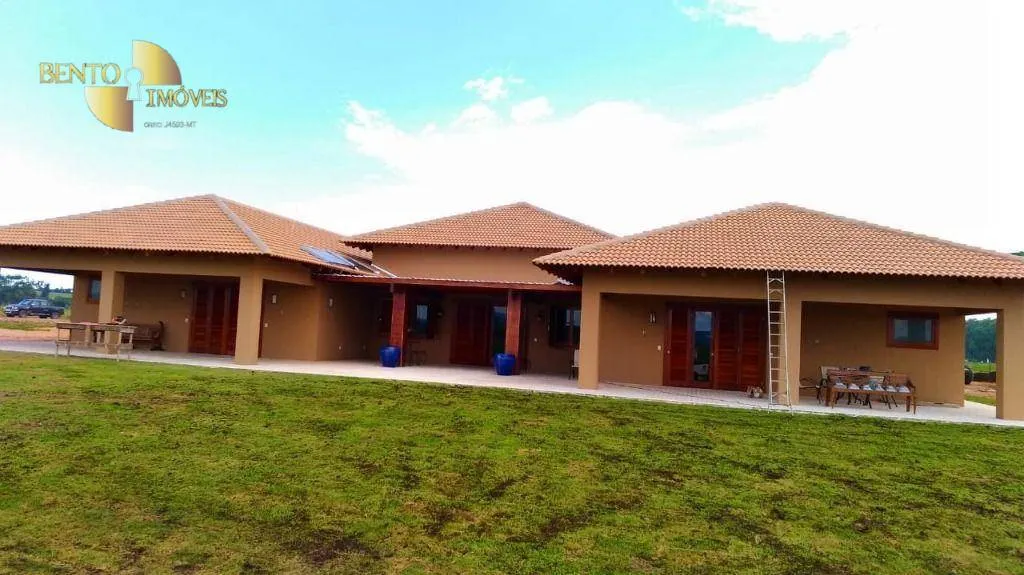 Fazenda à venda de 5.200 ha em Comodoro, MT, Brasil