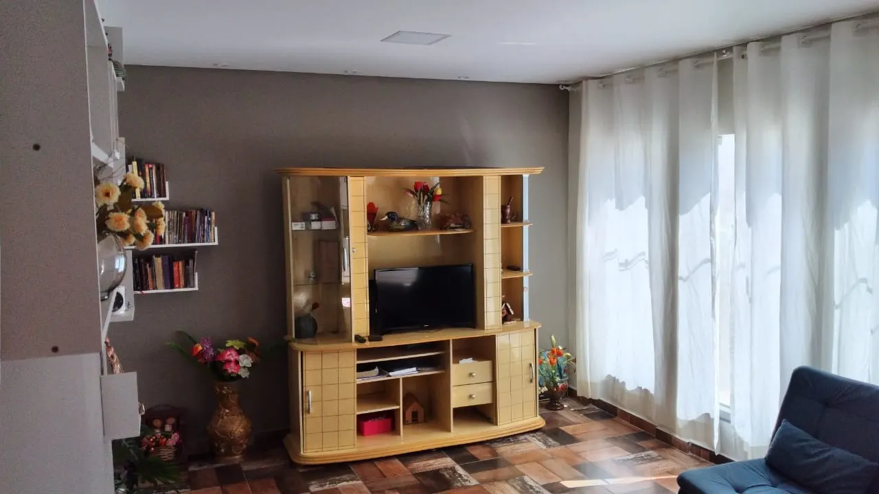 Casa à venda de 290 m² em Hortolândia, SP, Brasil