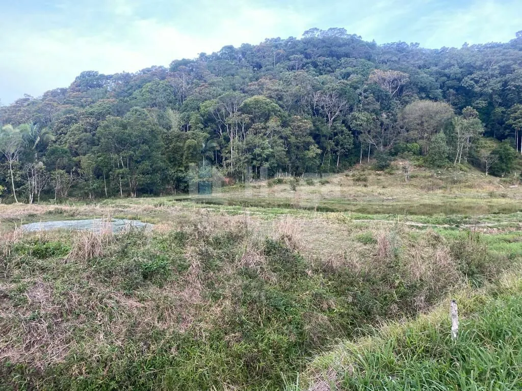 Terreno à venda de 2.400 m² em Nova Trento, SC, Brasil