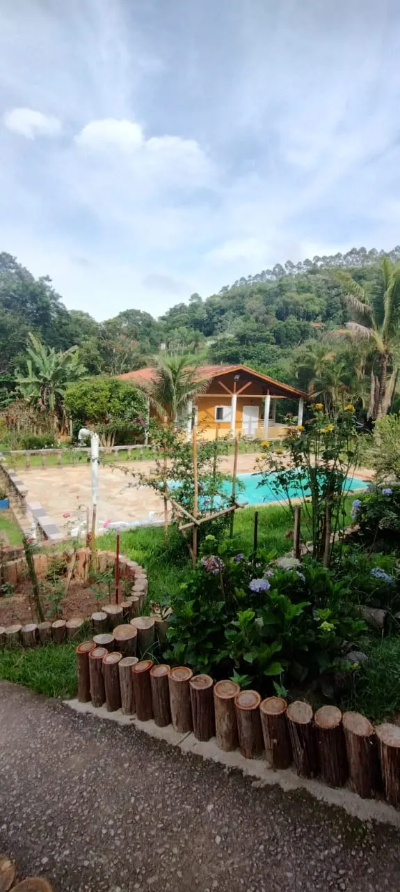 Country home for sale and to rent of 3 acres in Jambeiro, SP, Brazil