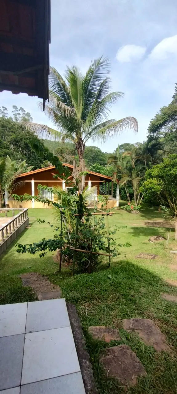 Country home for sale and to rent of 3 acres in Jambeiro, SP, Brazil