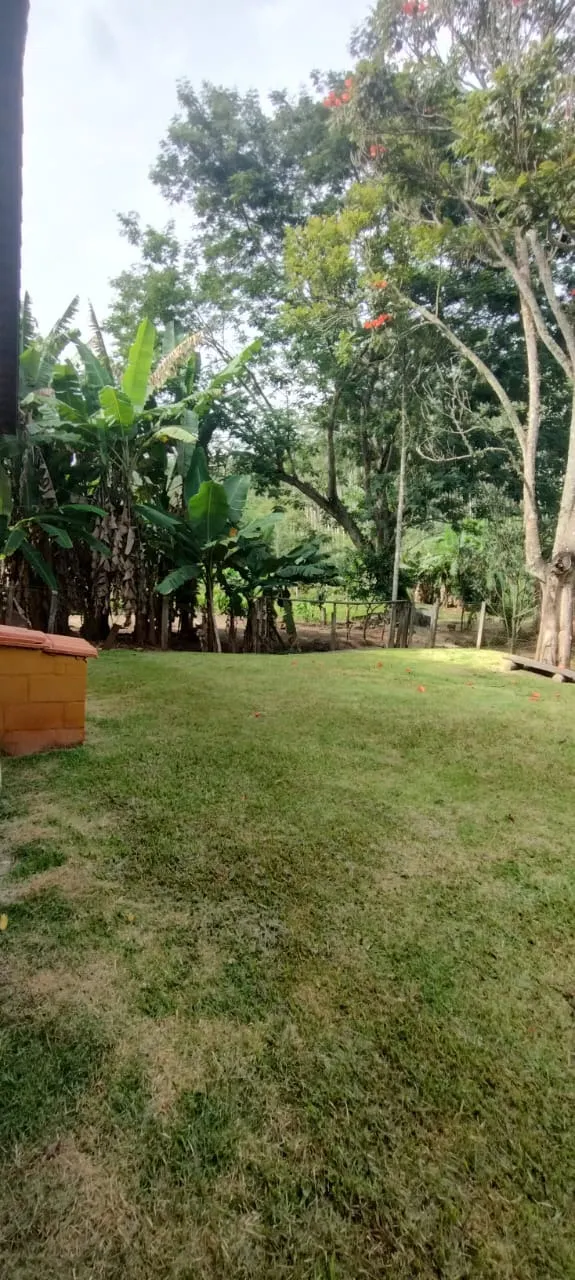 Country home for sale and to rent of 3 acres in Jambeiro, SP, Brazil