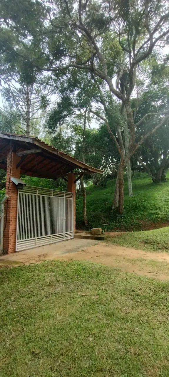 Country home for sale and to rent of 3 acres in Jambeiro, SP, Brazil