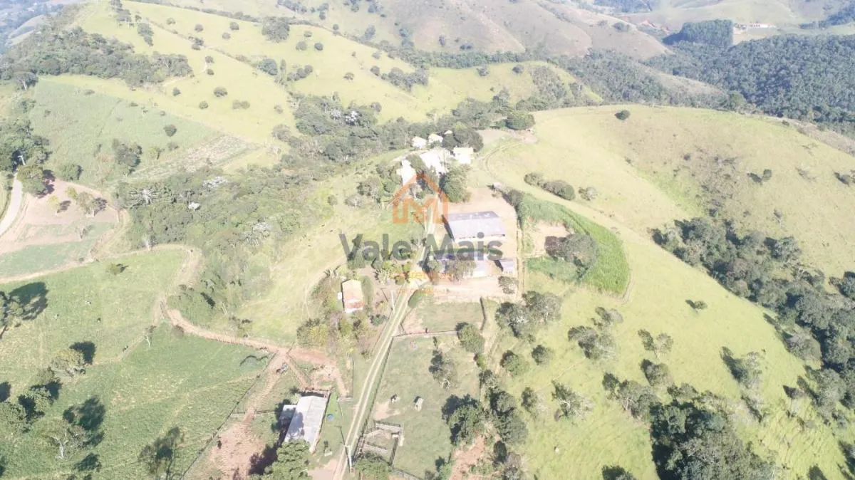 Sítio à venda de 7 ha em Silveiras, SP, Brasil