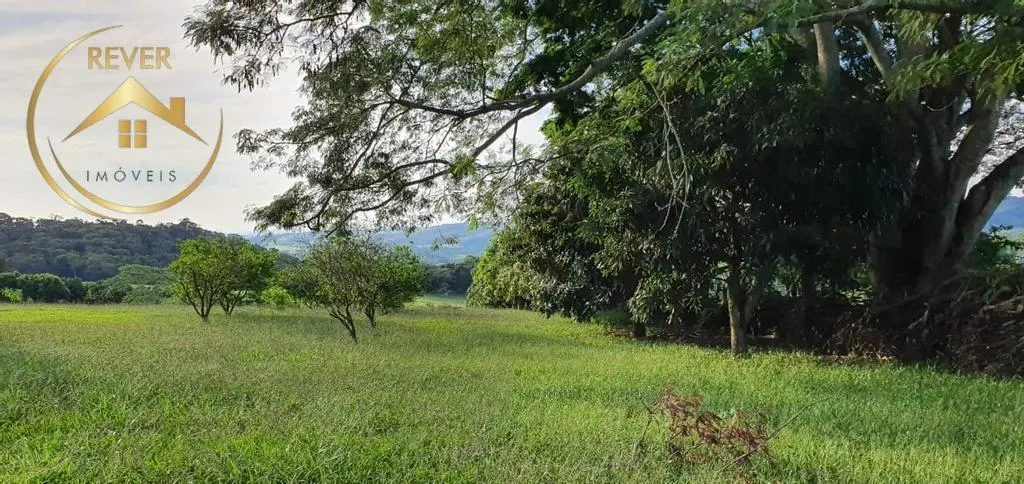 Small farm for sale of 10 acres in Campinas, SP, Brazil