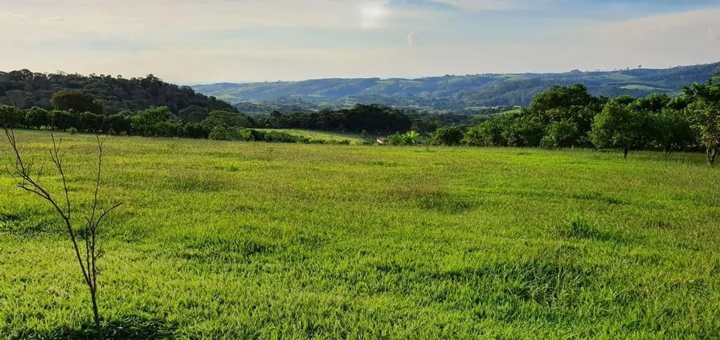 Small farm for sale of 10 acres in Campinas, SP, Brazil