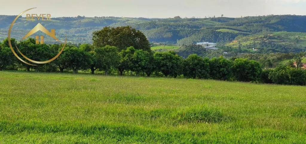 Small farm for sale of 10 acres in Campinas, SP, Brazil