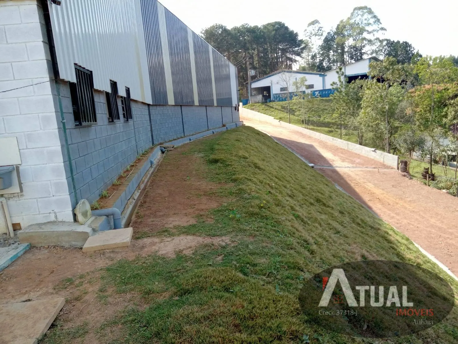 Comercial à venda de 2.083 m² em Mairiporã, SP, Brasil