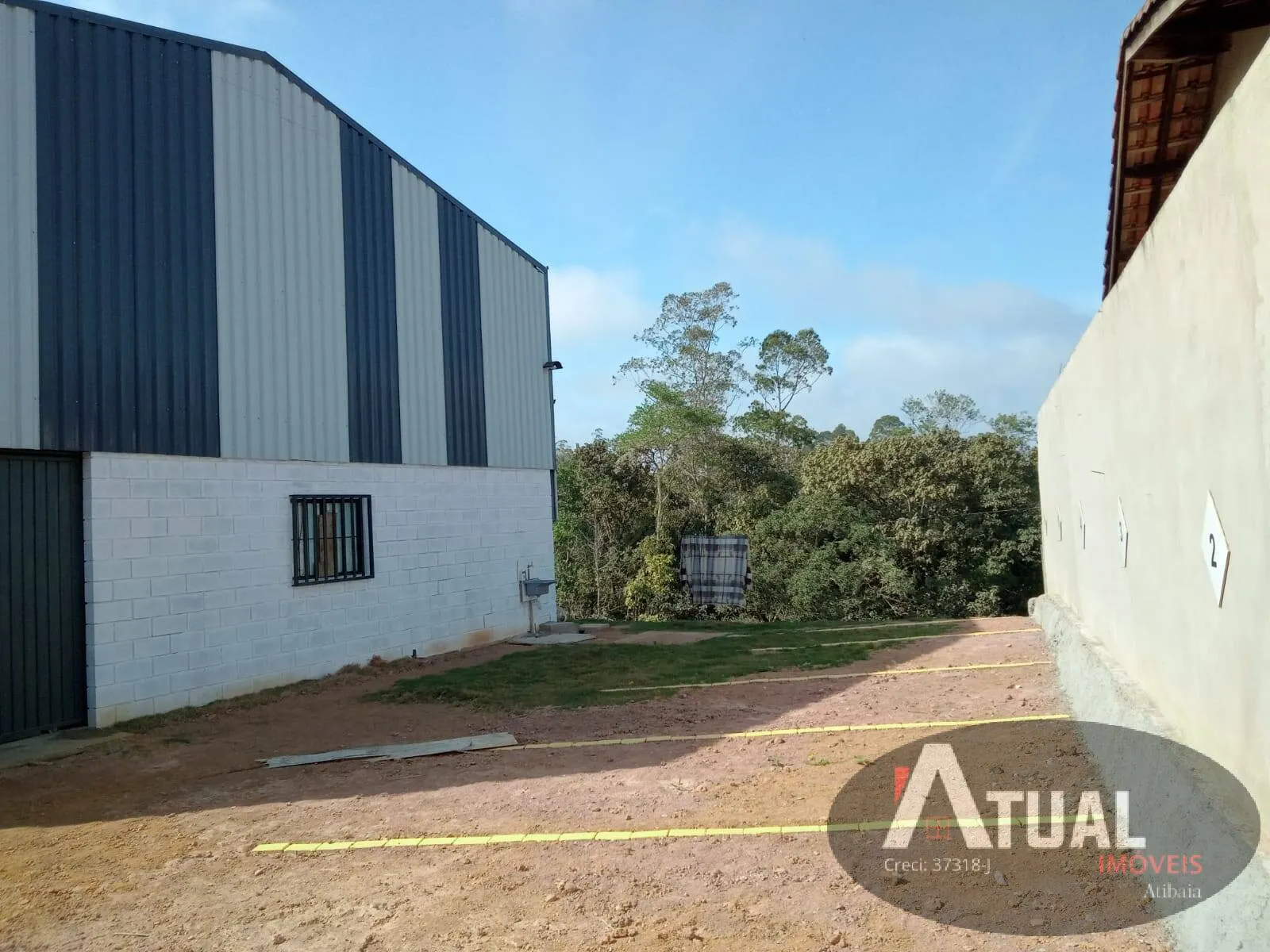 Comercial à venda de 2.083 m² em Mairiporã, SP, Brasil