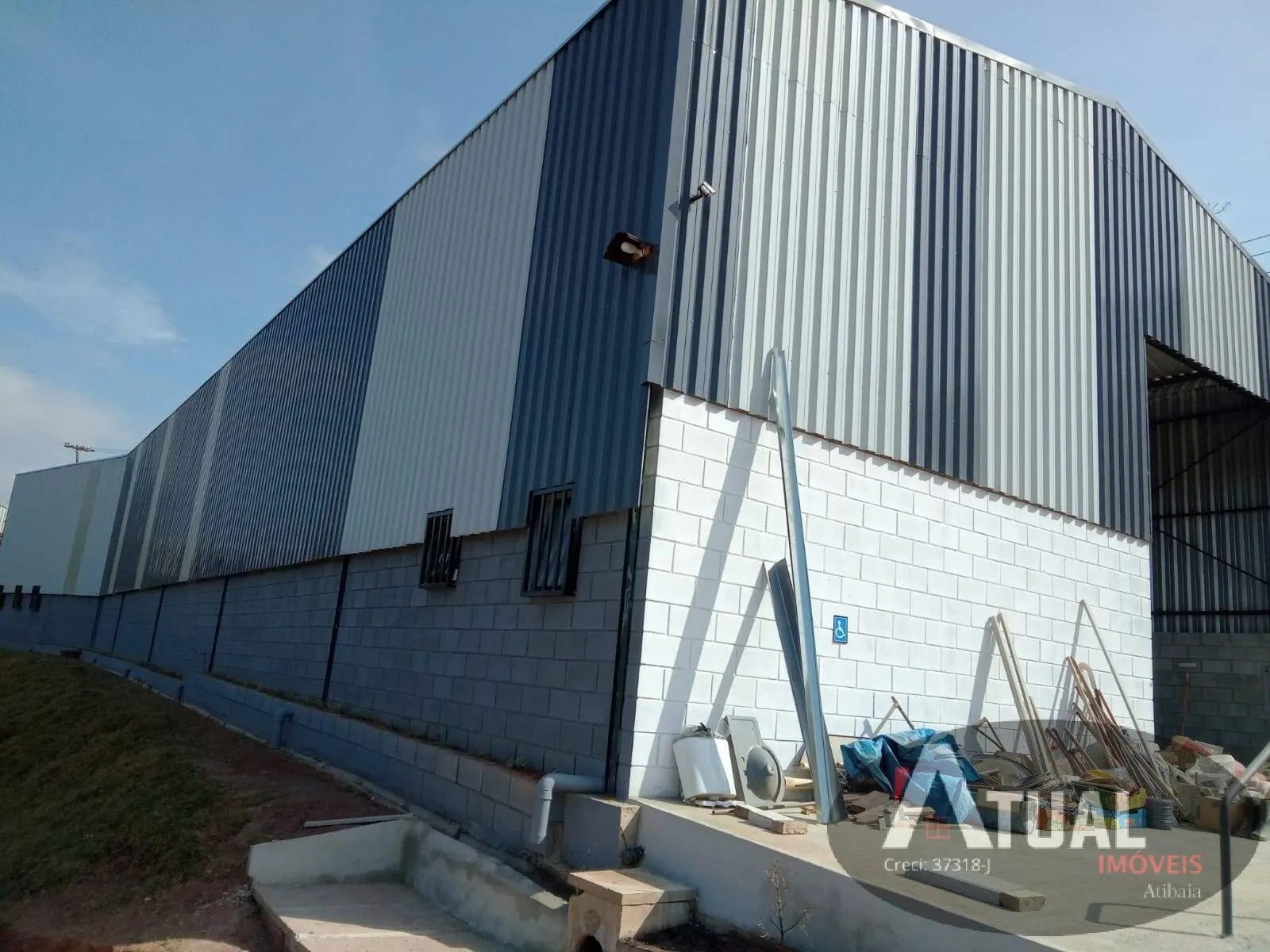 Comercial à venda de 2.083 m² em Mairiporã, SP, Brasil