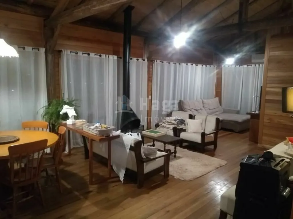 Fazenda à venda de 912 m² em Tijucas, SC, Brasil