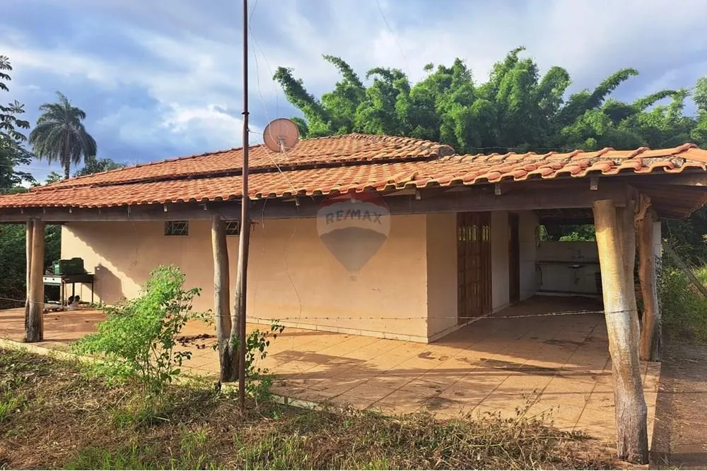Fazenda à venda de 650 ha em Cajuru, SP, Brasil
