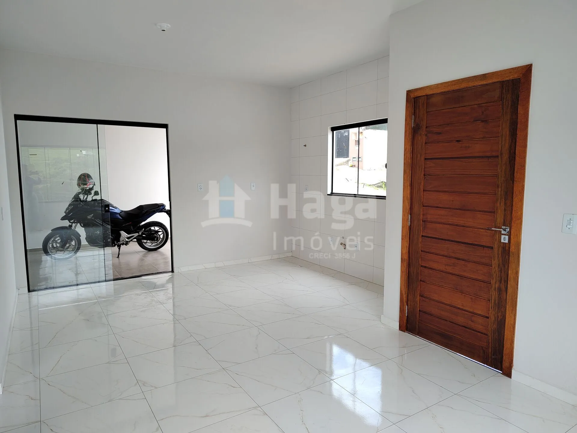 Casa à venda de 97 m² em Brusque, SC, Brasil