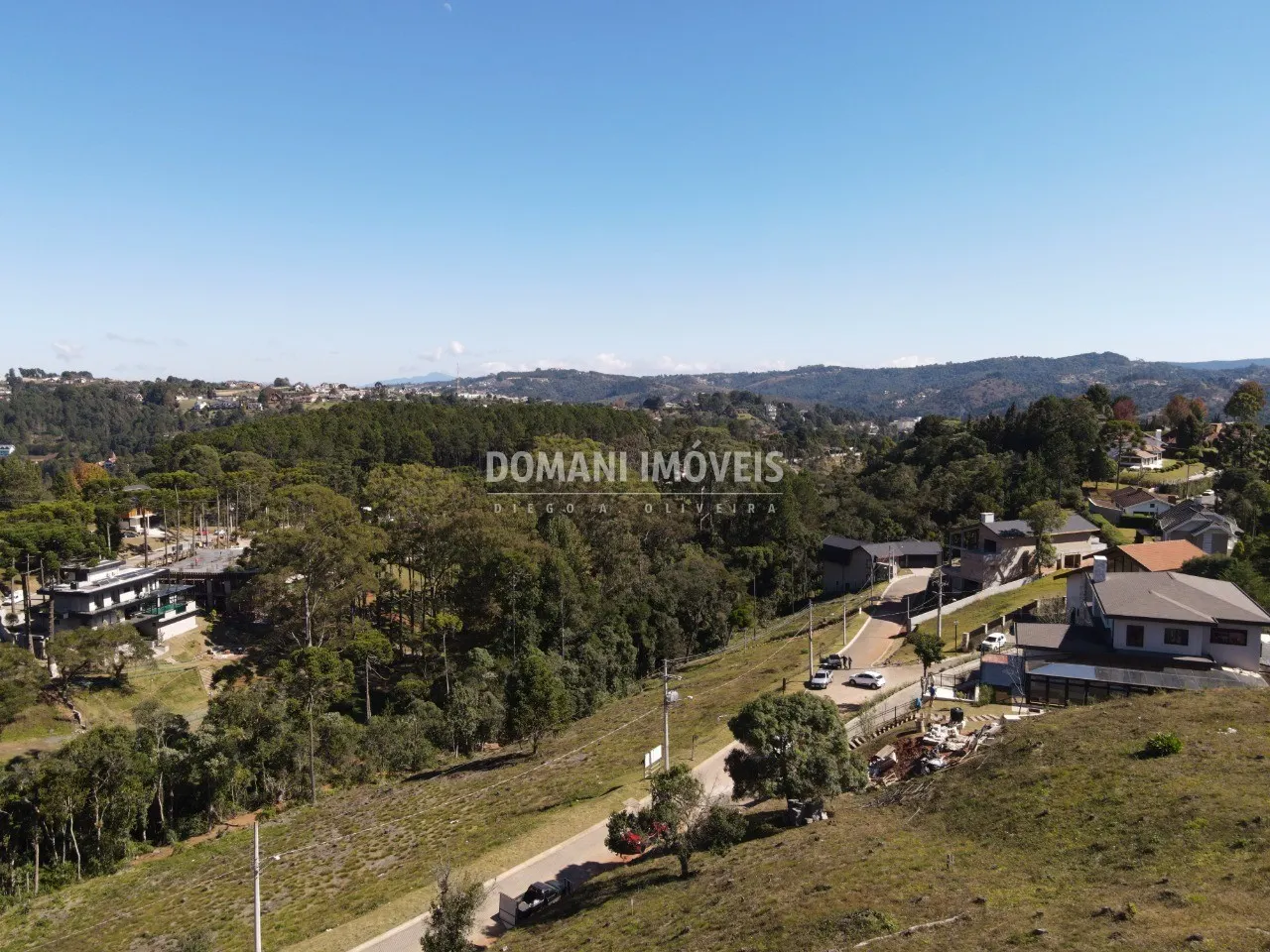 Terreno à venda de 1.700 m² em Campos do Jordão, SP, Brasil