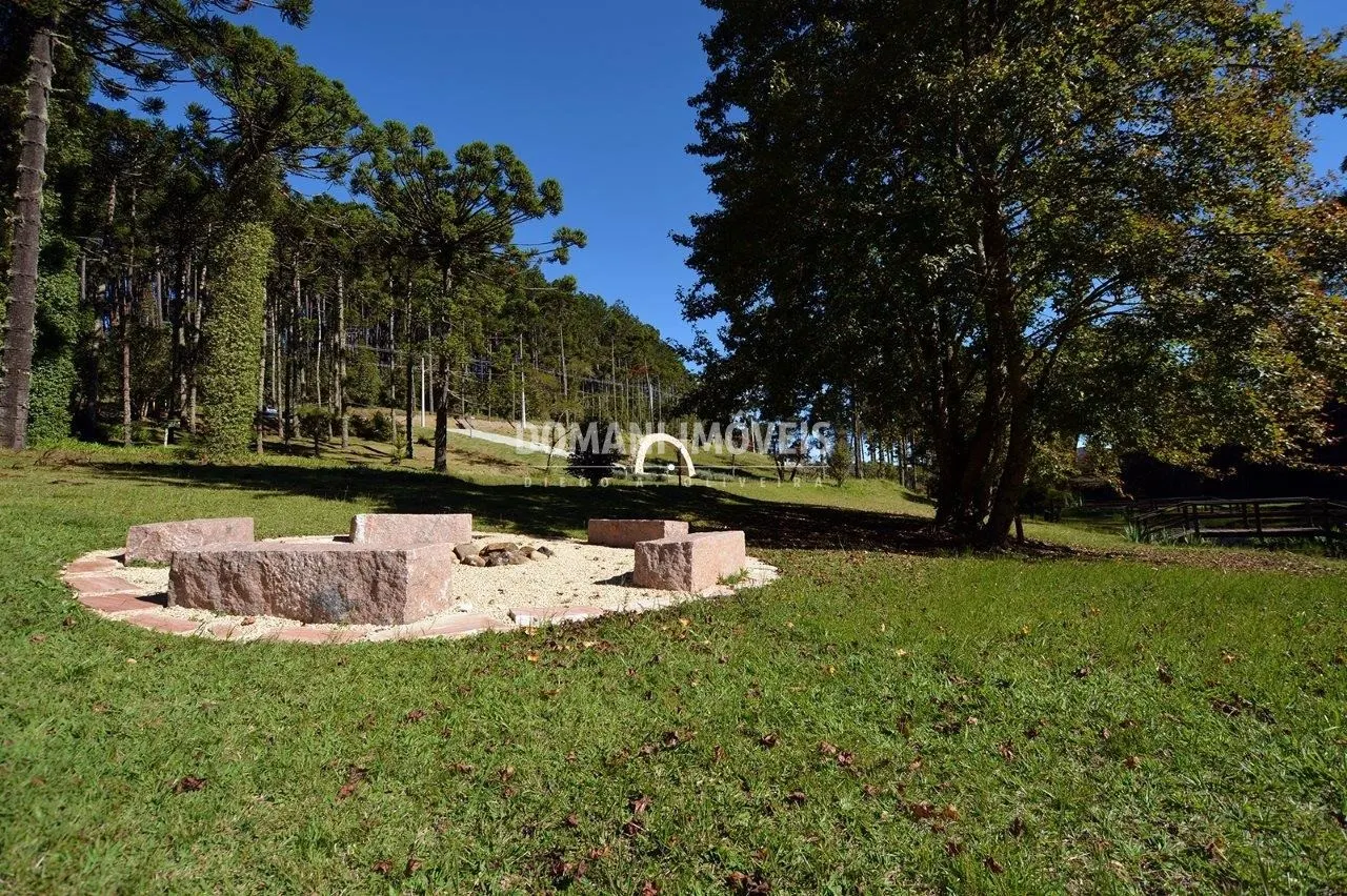 Terreno à venda de 1.700 m² em Campos do Jordão, SP, Brasil