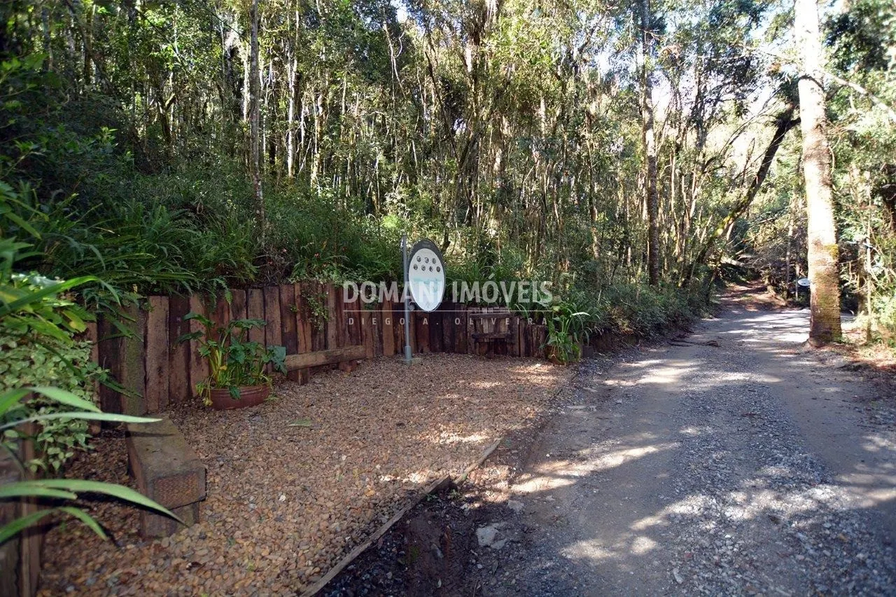 Terreno à venda de 1.700 m² em Campos do Jordão, SP, Brasil