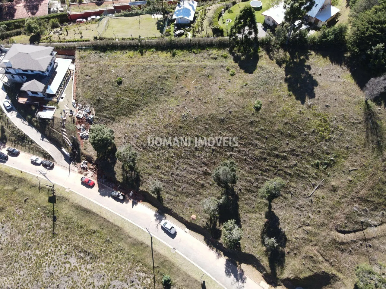 Terreno à venda de 1.700 m² em Campos do Jordão, SP, Brasil