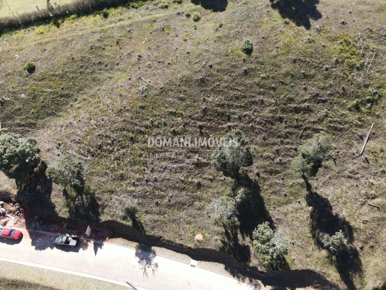 Terreno à venda de 1.700 m² em Campos do Jordão, SP, Brasil