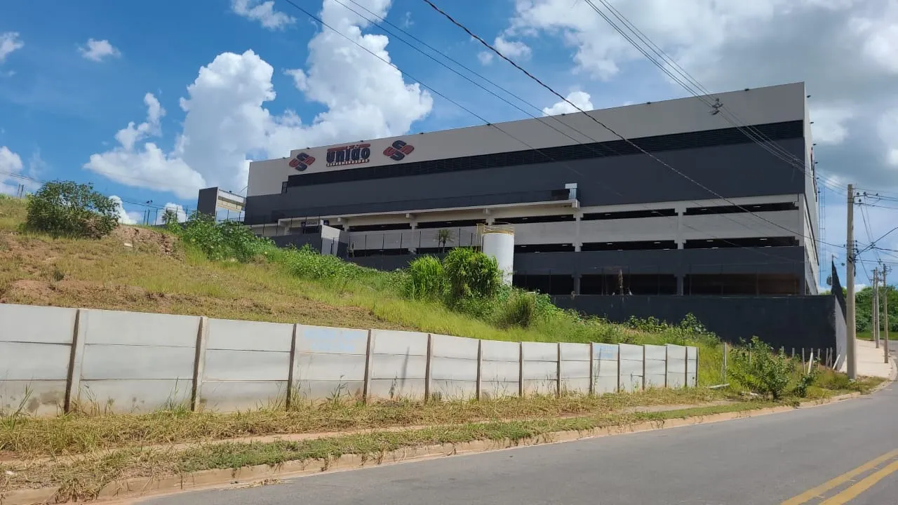Terreno à venda de 188 m² em Atibaia, SP, Brasil
