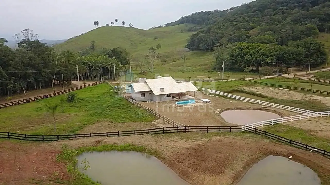 Chácara à venda de 2.490 m² em Canelinha, SC, Brasil