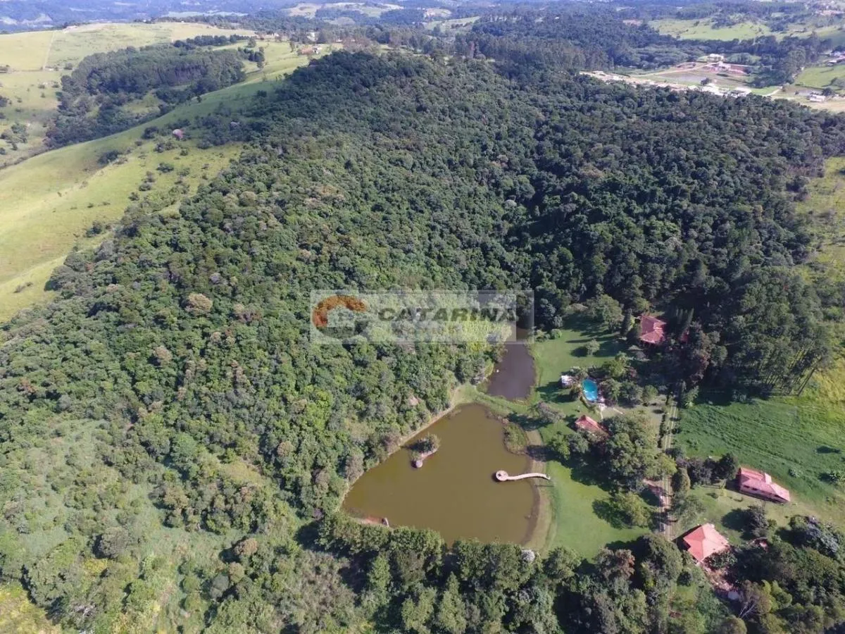 Sítio à venda de 27 ha em Mairinque, SP, Brasil