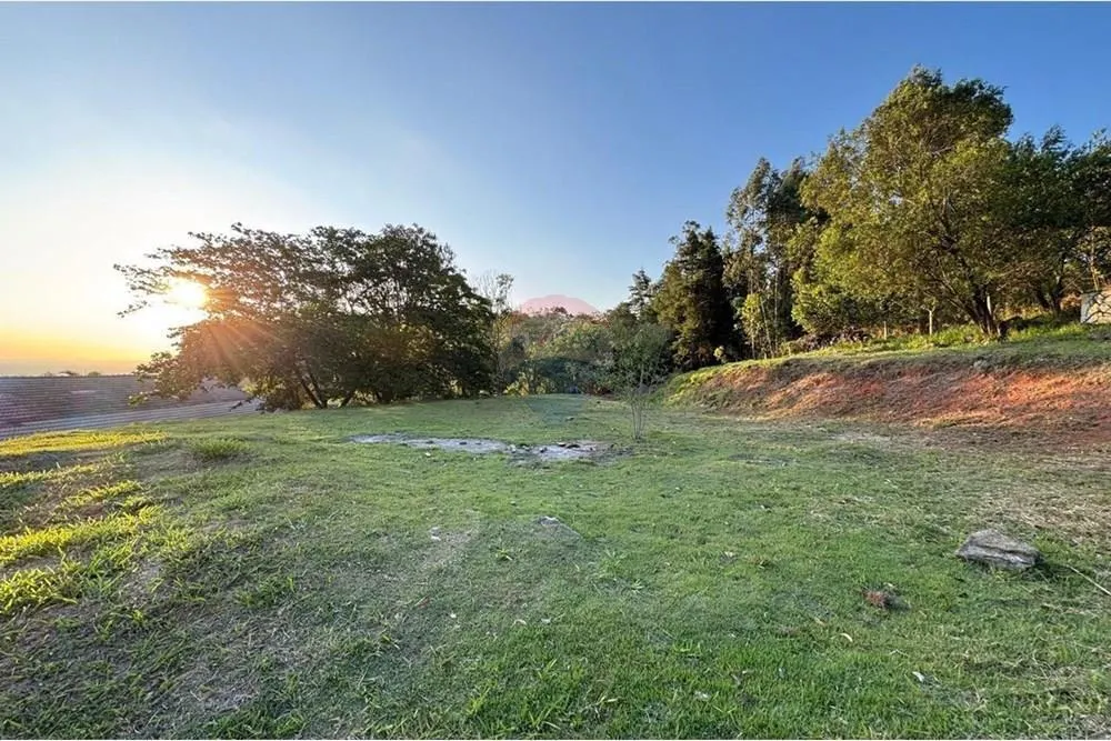 Chácara à venda de 2 ha em Atibaia, SP, Brasil