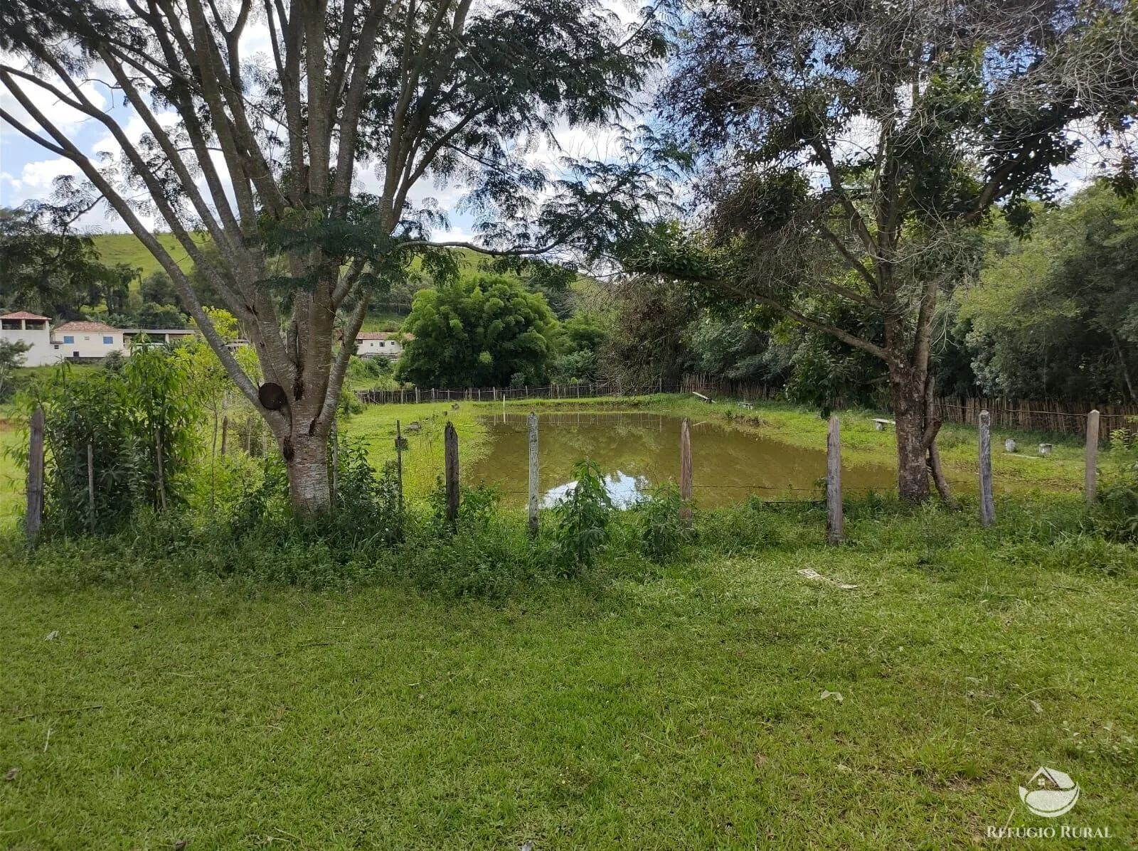 Sítio à venda de 53 ha em Caxambu, MG, Brasil