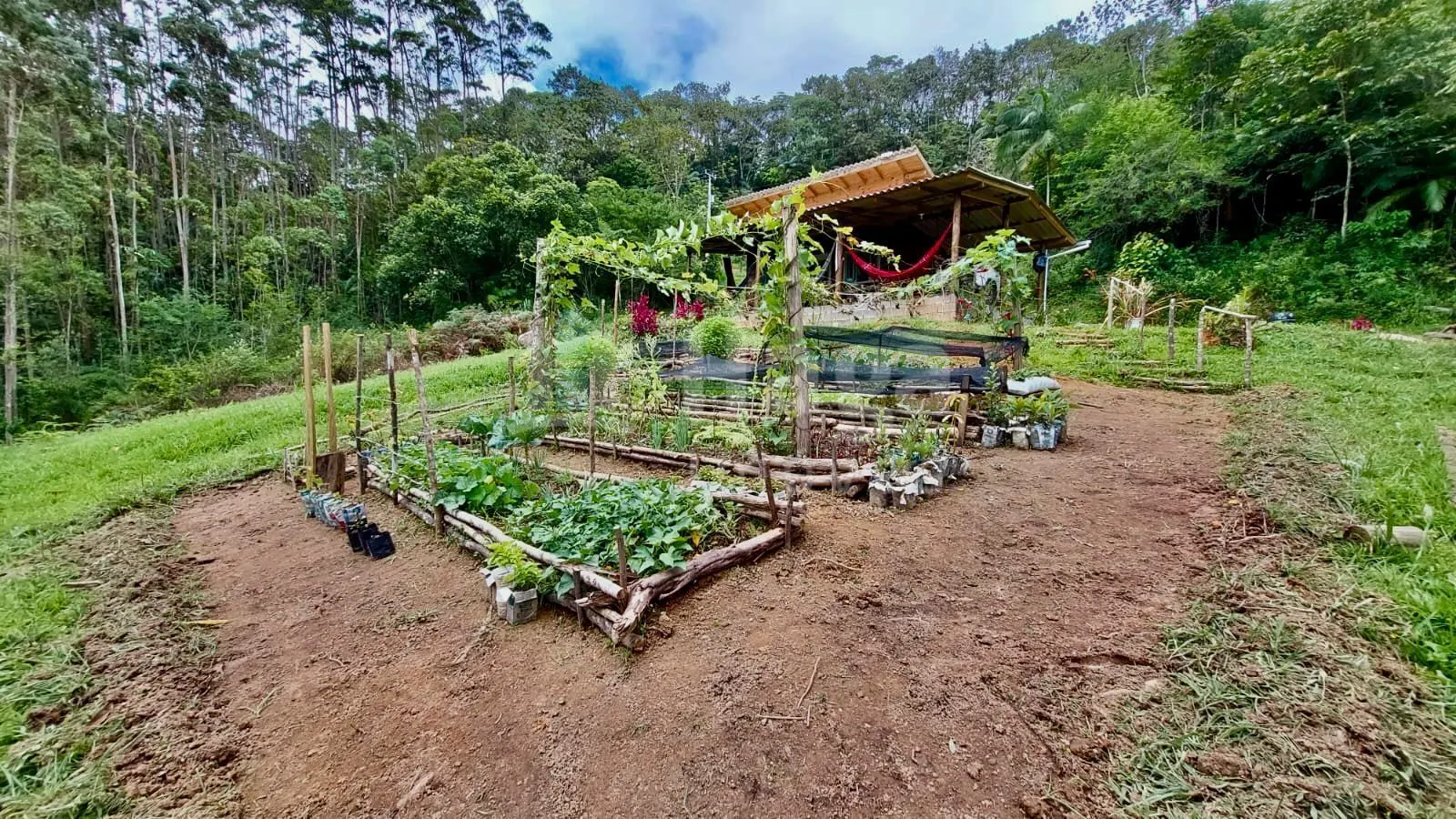 Fazenda à venda de 3.300 m² em Águas Mornas, SC, Brasil