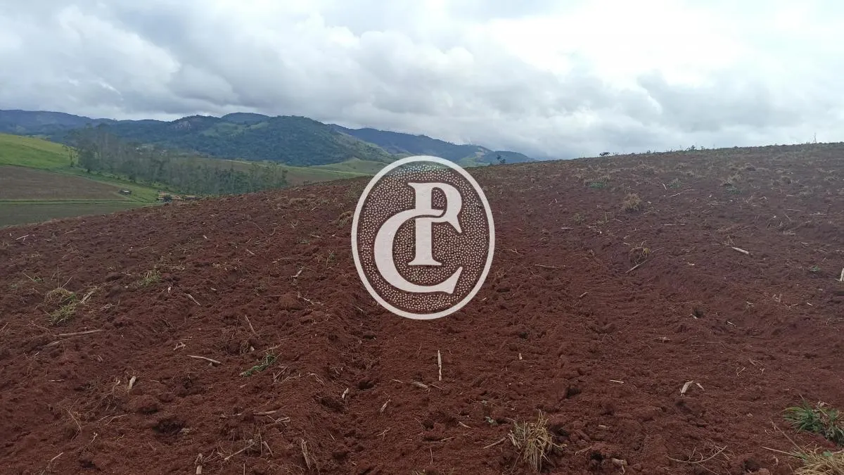 Fazenda à venda de 70 ha em Paraibuna, SP, Brasil