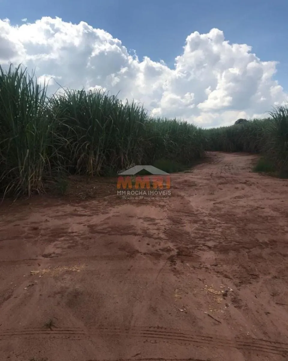 Fazenda à venda de 185 ha em Capela do Alto, SP, Brasil