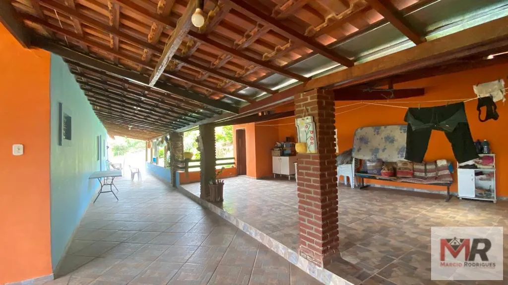 Chácara à venda de 3.000 m² em Cambuí, MG, Brasil