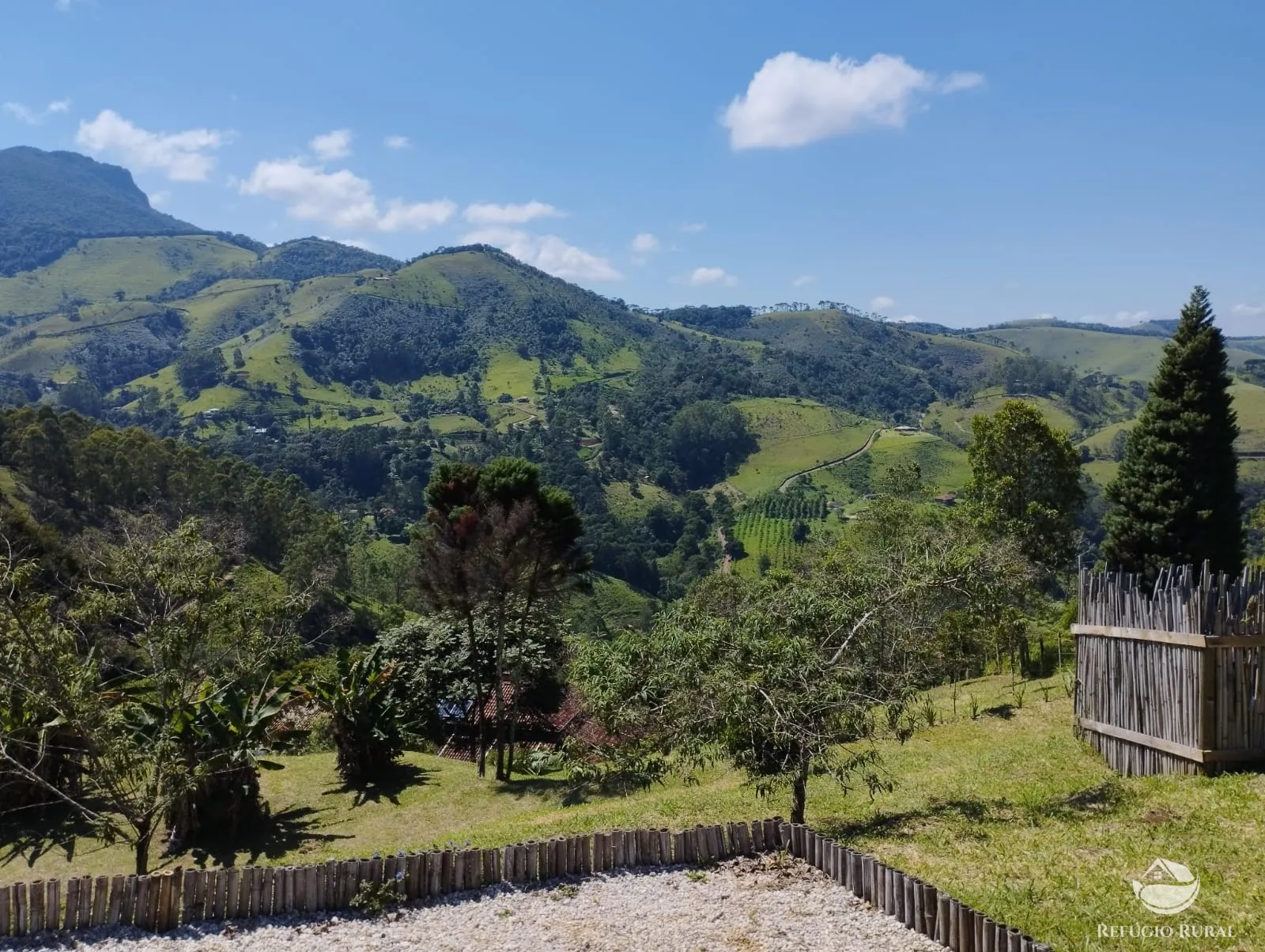 Small farm for sale of 6 acres in São José dos Campos, SP, Brazil