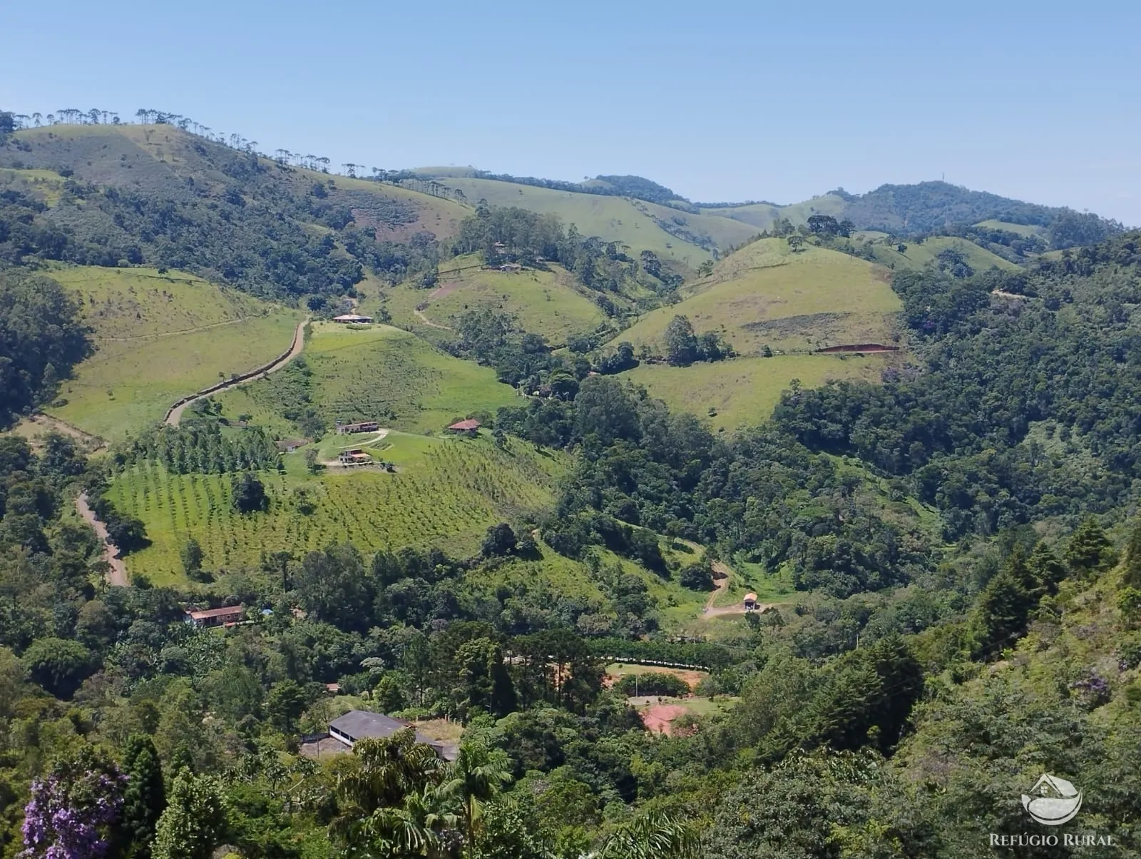 Small farm for sale of 6 acres in São José dos Campos, SP, Brazil