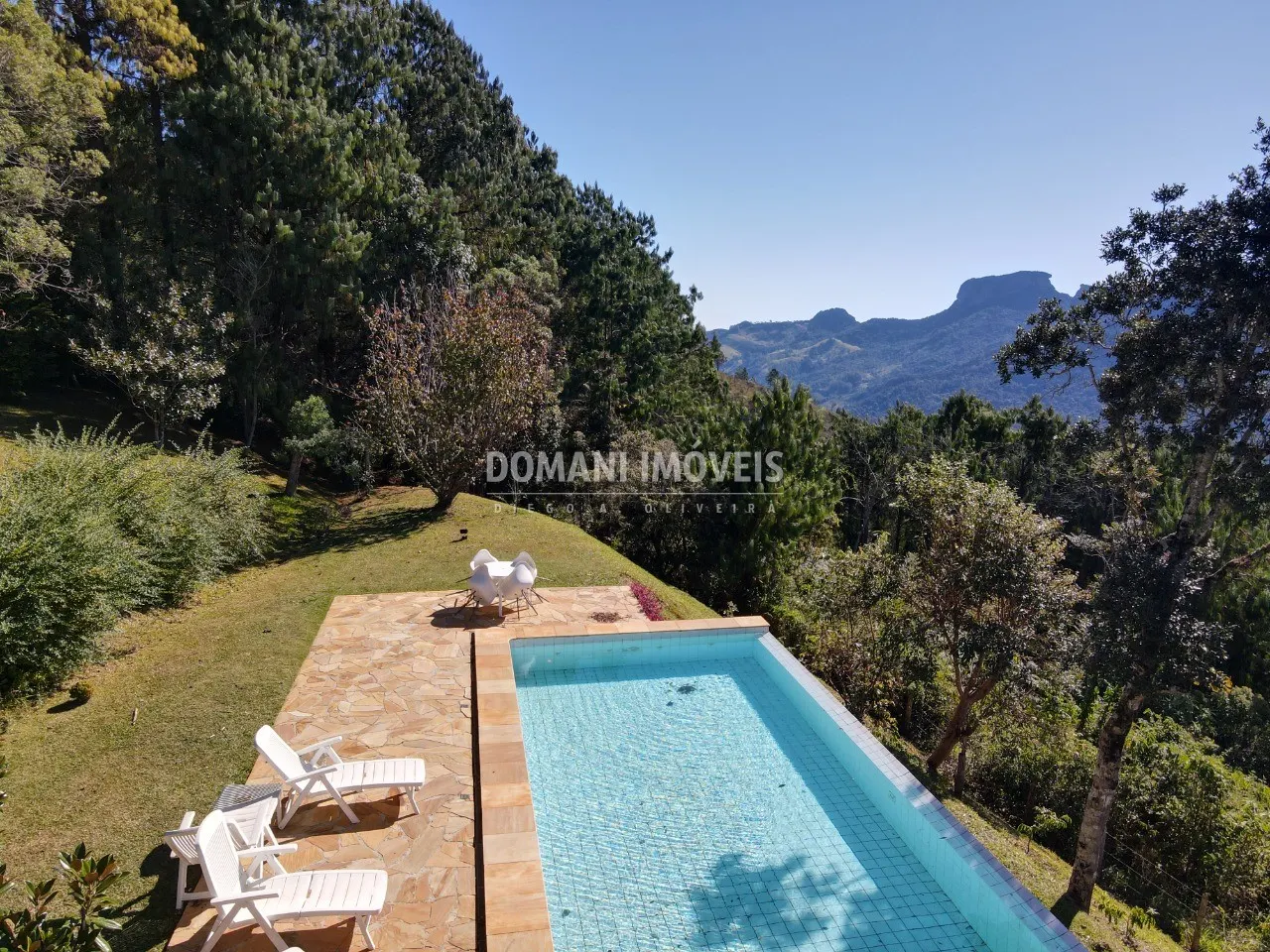 Casa para Alugar de 1 ha em Campos do Jordão, SP, Brasil