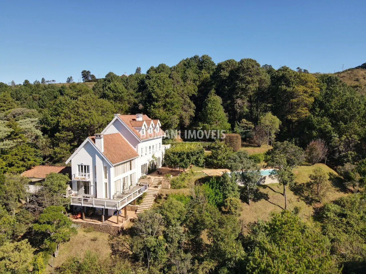 Casa para Alugar de 1 ha em Campos do Jordão, SP, Brasil