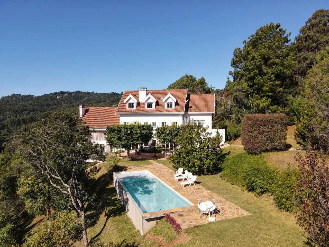 Casa para Alugar de 1 ha em Campos do Jordão, SP, Brasil