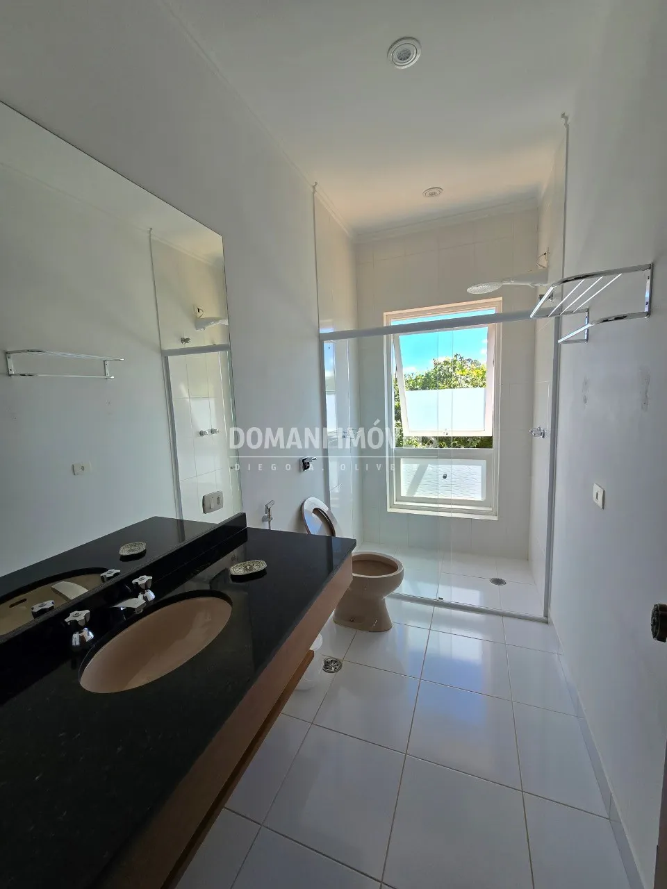 Casa para Alugar de 1 ha em Campos do Jordão, SP, Brasil