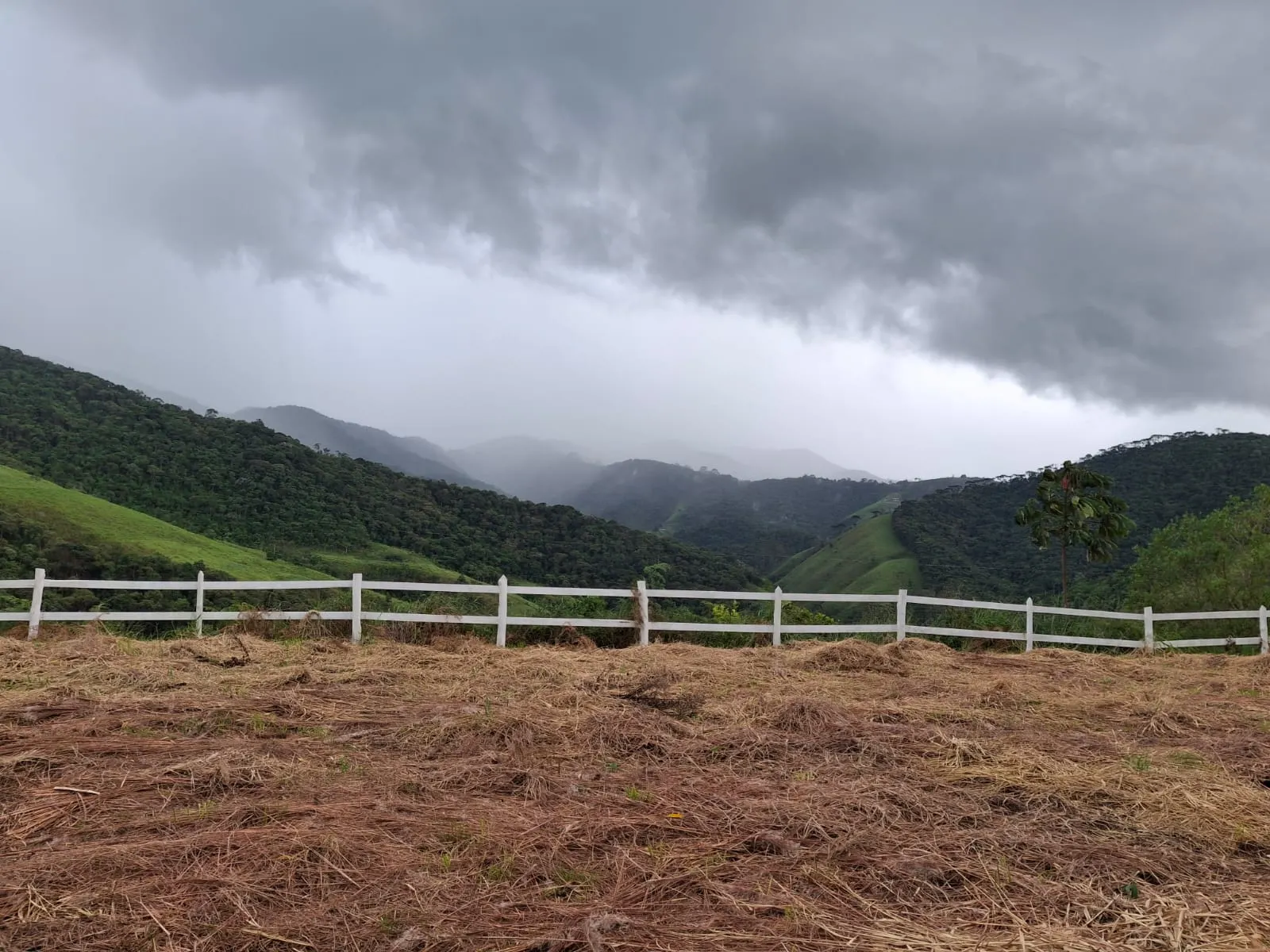Plot for sale of 6 acres in São José dos Campos, SP, Brazil