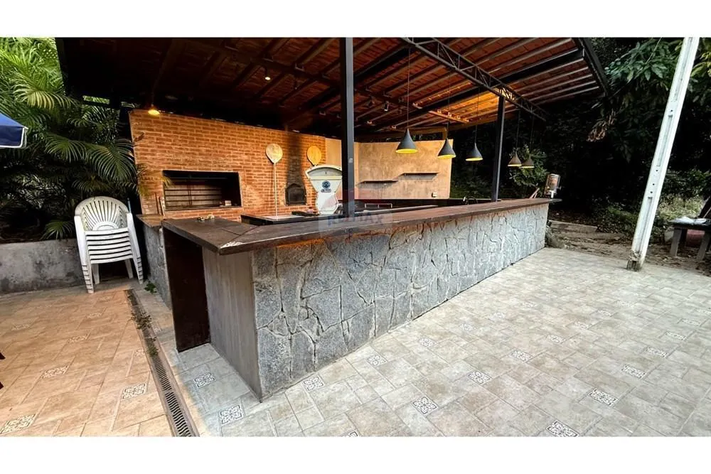 Sítio à venda de 18 ha em Serra Negra, SP, Brasil