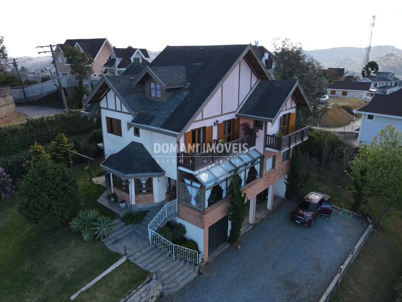 House for sale of 1,510 m² in Campos do Jordão, SP, Brazil