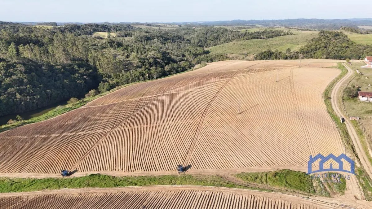 Fazenda à venda de 121 ha em São Miguel Arcanjo, SP, Brasil