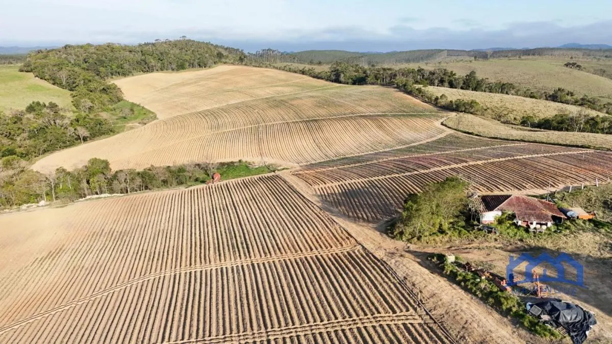 Fazenda à venda de 121 ha em São Miguel Arcanjo, SP, Brasil