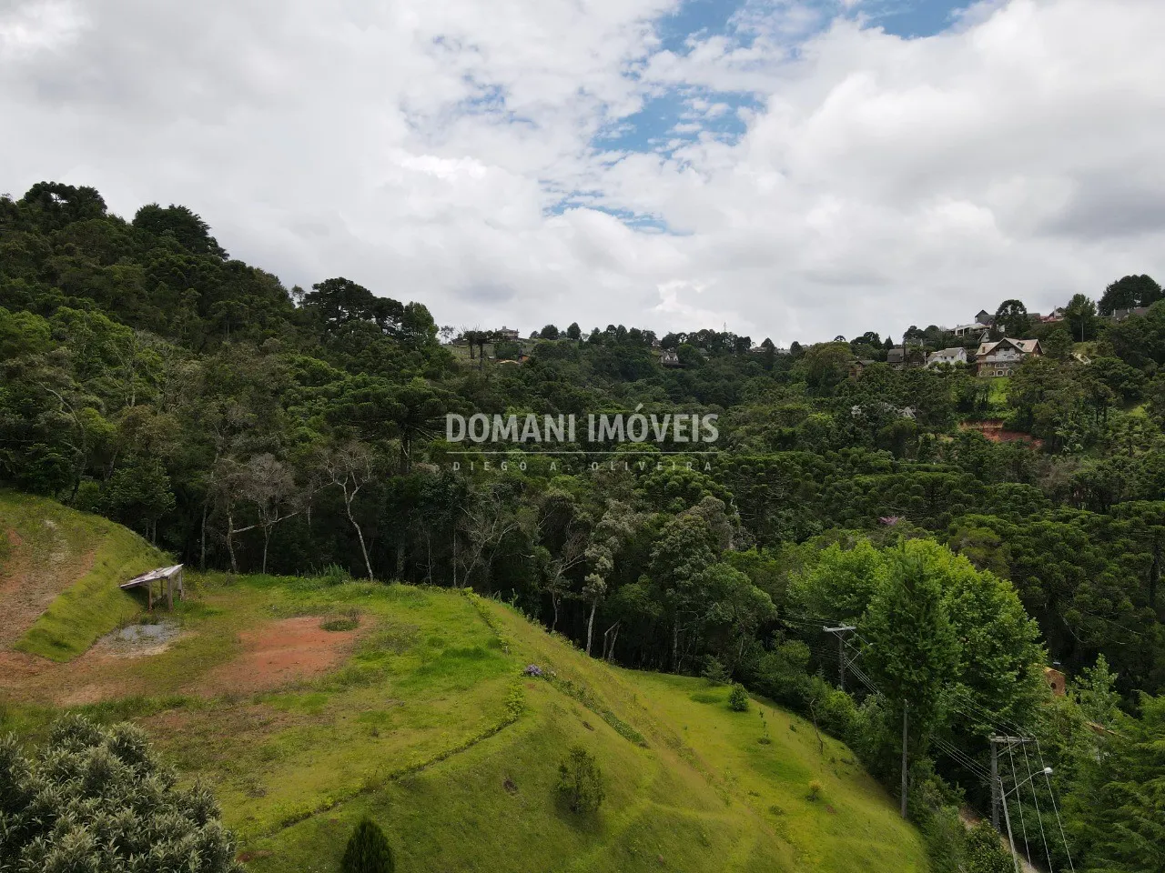 Terreno à venda de 5.500 m² em Campos do Jordão, SP, Brasil