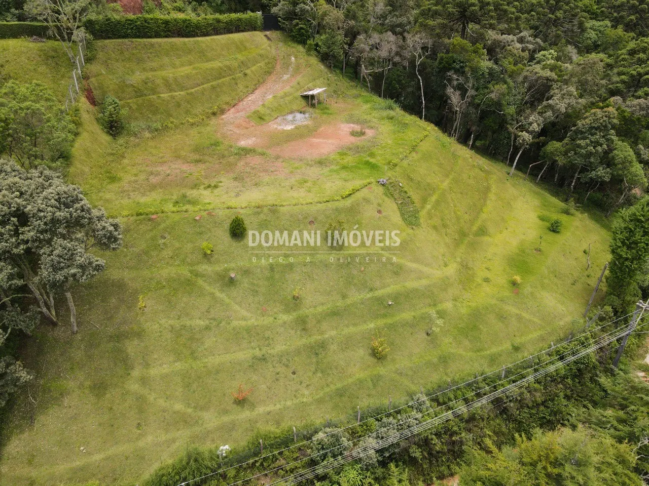 Terreno à venda de 5.500 m² em Campos do Jordão, SP, Brasil