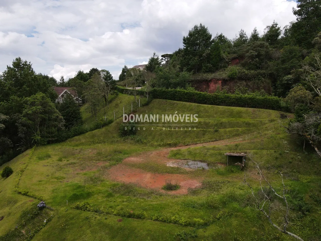 Terreno à venda de 5.500 m² em Campos do Jordão, SP, Brasil