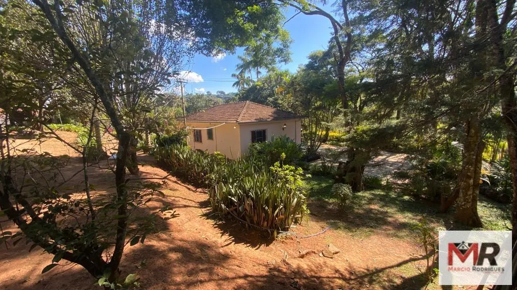 Small farm for sale of 10 acres in Inconfidentes, MG, Brazil