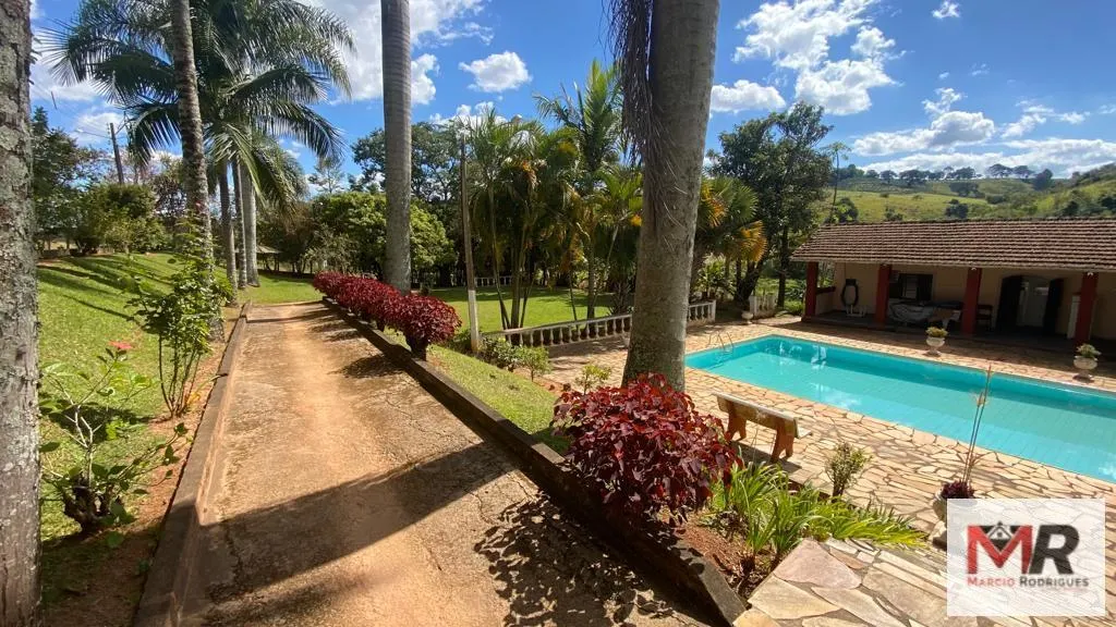 Small farm for sale of 10 acres in Inconfidentes, MG, Brazil