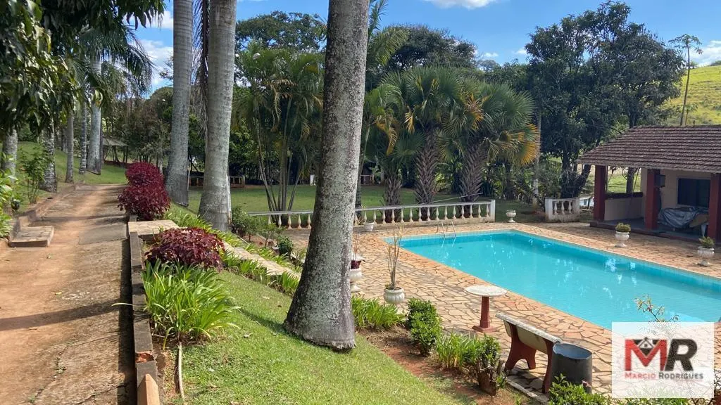 Small farm for sale of 10 acres in Inconfidentes, MG, Brazil