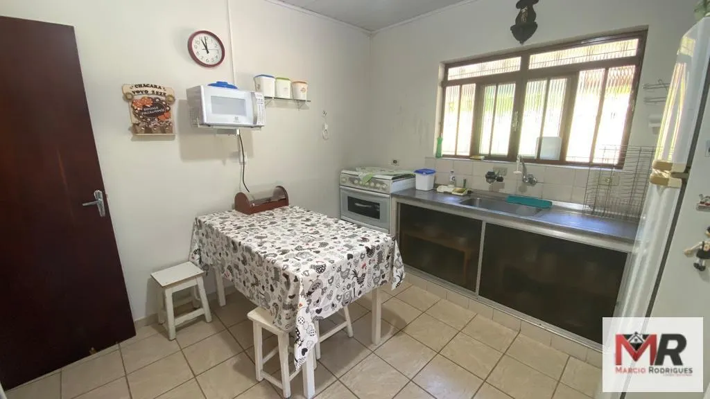 Small farm for sale of 10 acres in Inconfidentes, MG, Brazil