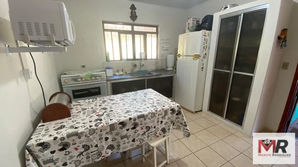 Small farm for sale of 10 acres in Inconfidentes, MG, Brazil